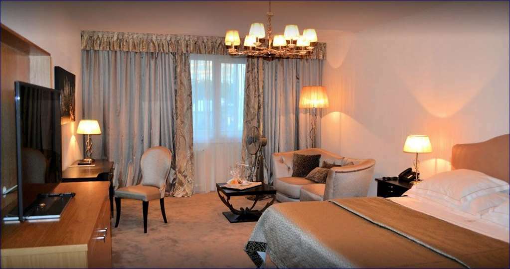 Hotel Adriatica Cenevre Oda fotoğraf