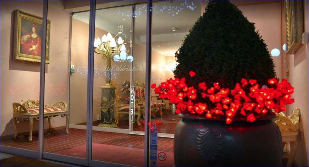 Hotel Adriatica Cenevre Dış mekan fotoğraf